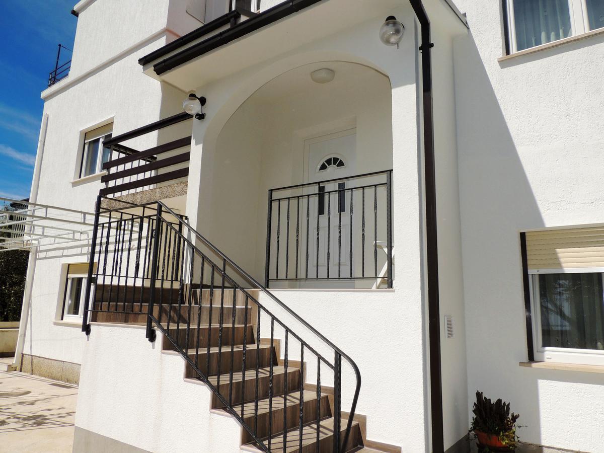 Apartments Zarko Brzac Экстерьер фото